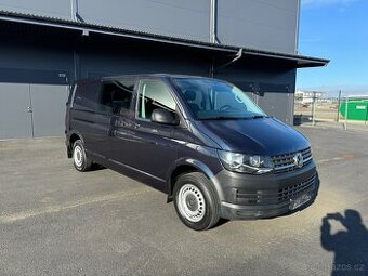 VW Transporter Kombi LR DSG 140 -2015 počet míst 5