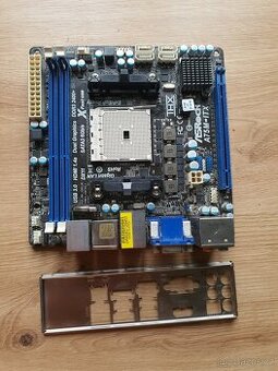 Asrock A75M-ITX - 1