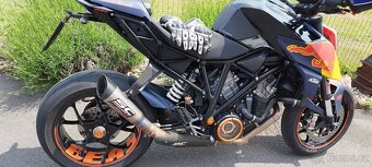 KTM 1290 Super Duke R-240000kc