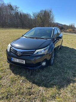 Toyota Avensis 2.0d 91kw - nové vstřikovače, spojka