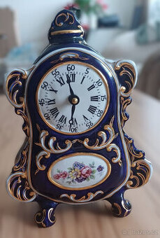 Porcelánové hodiny - 1