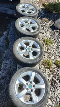 Alu kola originál Škoda R16 5x112 Letní pneu 205x55/R16