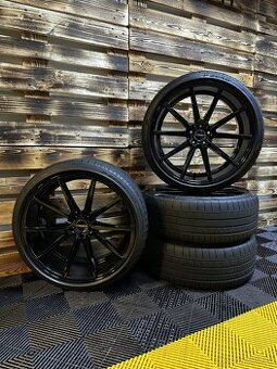 Mercedes Benz třída S W223 ALU disky Vossen 5x112 R22