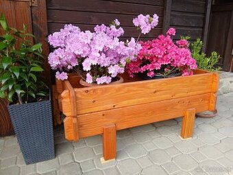 Dřevěné truhlíky na balkón/zahrada