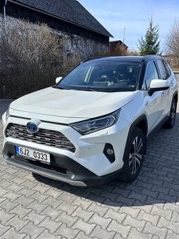 Prodám Toyota Rav 4 Hybrid Exekutiv top 360 JBL pano