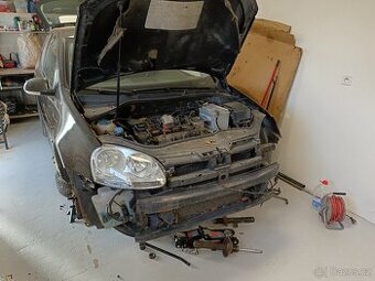Golf 5 1.6 FSI