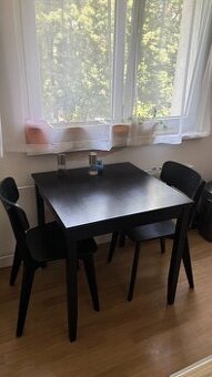 IKEA židle + stůl (obojí z masivu)