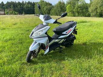 Skútr Maxon Ardour JJ125T-23