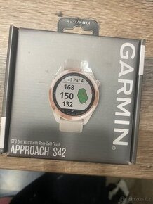 Hodinky Garmin Approach S42 - 1