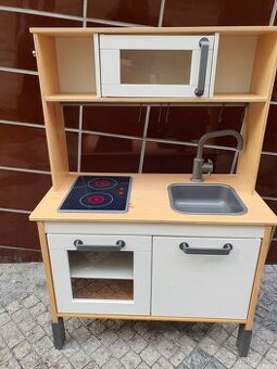 IKEA DUKTIG dětská kuchyňka