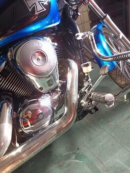 Prodám Kawasaki VN 900 Custom 2008, nová STK