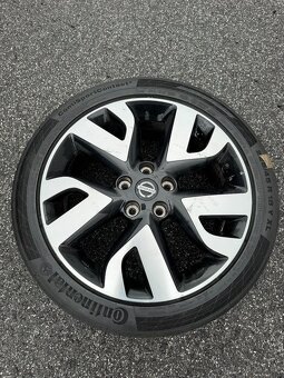 Alu originál Nissan Juke s letní pneu 225/45 R18