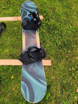 Snowboard Nitro Lectra 146 s vazanim Burton