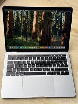 Apple MacBook Pro 13" (2019)