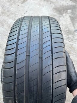 Pneu Michelin letní 245/45/18 DOT1515