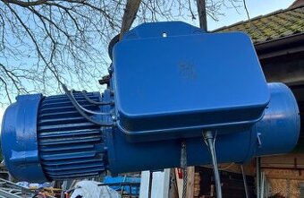 Balcancar kladkostroj 2000kg s pojezdem