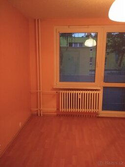 Pronajmu byt 2+1 - 1