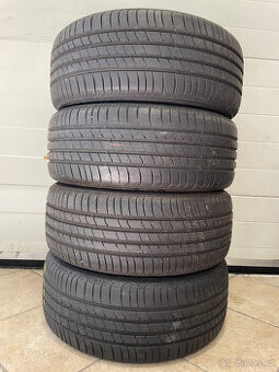 Kumho Ecsta 215/45 R16 86H 4Ks letní pneumatiky
