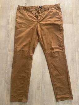 Pánské kalhoty, triko a kraťasy