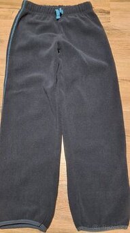 Chlapecké tepláky vel.134/140