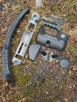 Volkswagen New Beetle Mix plastů interiér , exteriér, stěrač