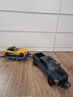 Prodám Bruder PickUp s návěsem a sportovním autem