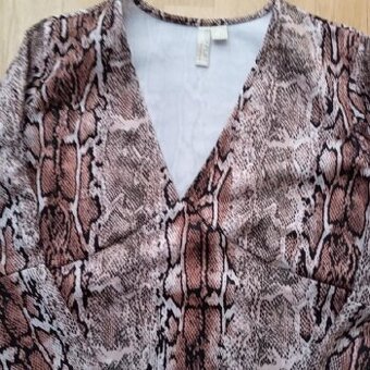 ELEGANTNÍ PRUŽNÉ ŠATY ZN. ESPRIT VEL. 42