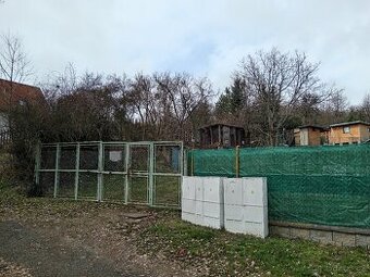 Prodám zahradu s chatkou v Kadani