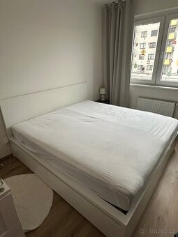 Postel MALM s roštem