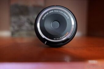 Olympus M.ZUIKO Cap Lens BCL-0980 9 mm f/8 černý