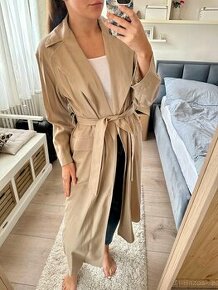 ZARA KRÁSNÝ BÉŽOVÝ TRENCH COAT