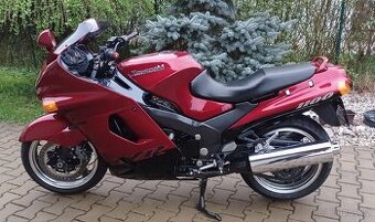 Kawasaki ZZR 1100 rok 1999 naj. 18tkm