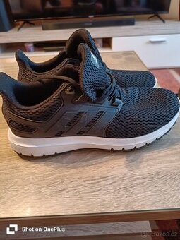 ADIDAS 8,5-(ZÁRUKA, NOVÉ)