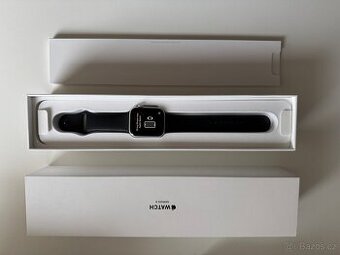 Apple Watch Series 6 GPS, 44mm aluminium silver