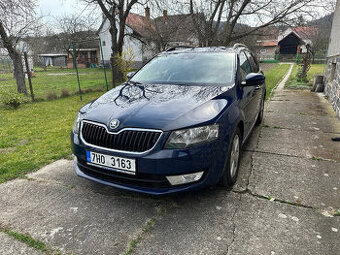 Škoda Octavia 1.6tdi DSG bohatá výbava