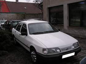 Ford Sierra - použité náhradní díly z tohoto vozu