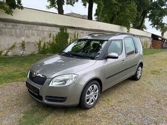 Škoda Roomster 1.4i 16V tažné klima nová STK