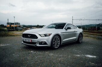 FORD MUSTANG GT 5.0 V8