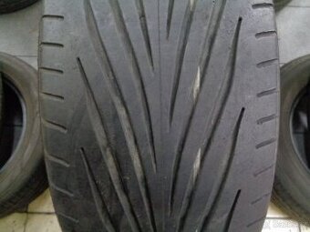 235/50 R18 GOODYEAR (4mm) č.10680