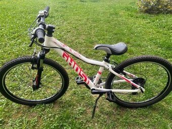 GHOST LANAO 2.4 AL 2020 Star White/Ruby Pink