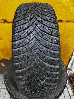 Zimní pneumatiky Firestone 235/60/18