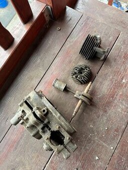 Jawa 100 Robot - motor