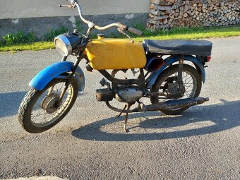 Jawa 23 mustang