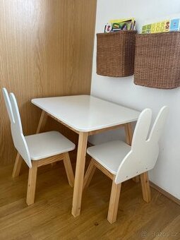 Dětský stolek a židle “zaječí ouška” Elis design