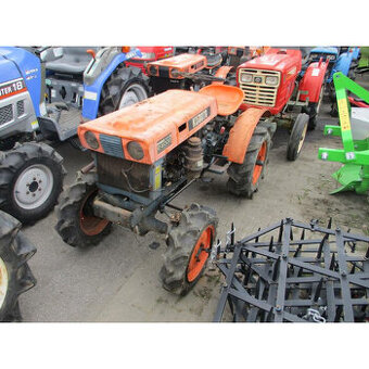 Malotraktor Kubota B6000 4WD