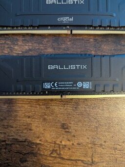 Crucial 16GB KIT DDR4 3200MHz CL16 Ballistix Black