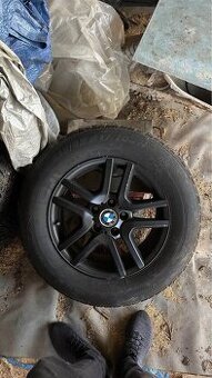 Bmw alu kola styling 130 zimní pneu