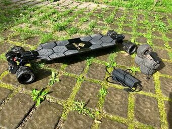 elektrický longboard ONSRA Black Carve 1 Belt
