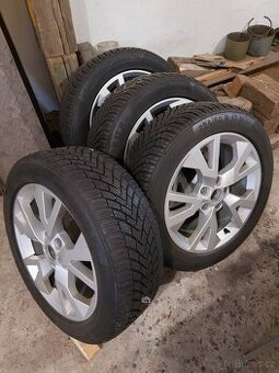 Alu kola 5x112 r17 se staršími zimními pneu 225/50
