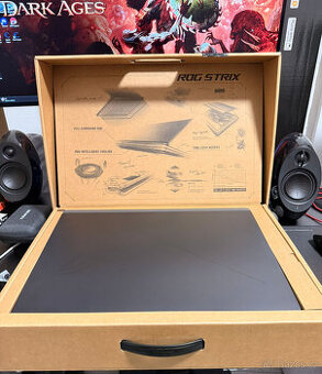 RTX 5080 ASUS ROG Strix G18